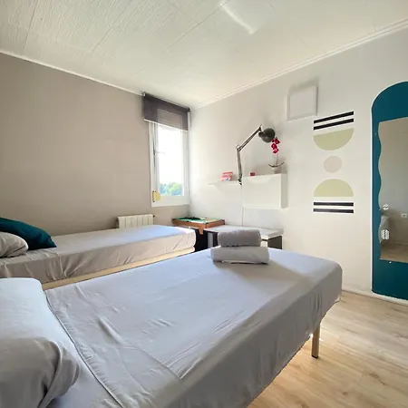 Апартаменты Charming & Relaxing Flat Салоу