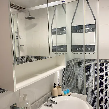 Charming & Relaxing Flat Апартаменты